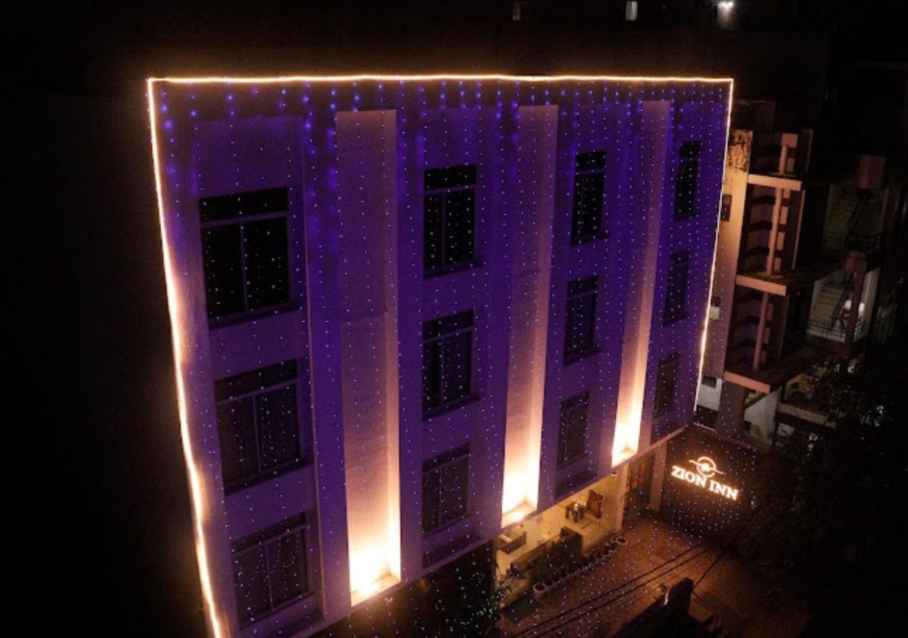 Hotel Zion Inn ורנאסי מראה חיצוני תמונה
