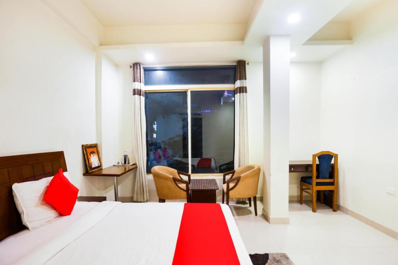 Hotel Zion Inn ורנאסי מראה חיצוני תמונה